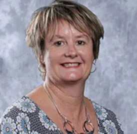 Larissa-Harwood_Office-Manager