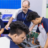 Leadership Skills for High School Students: How to Develop?