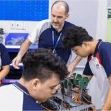 Leadership Skills for High School Students: How to Develop?